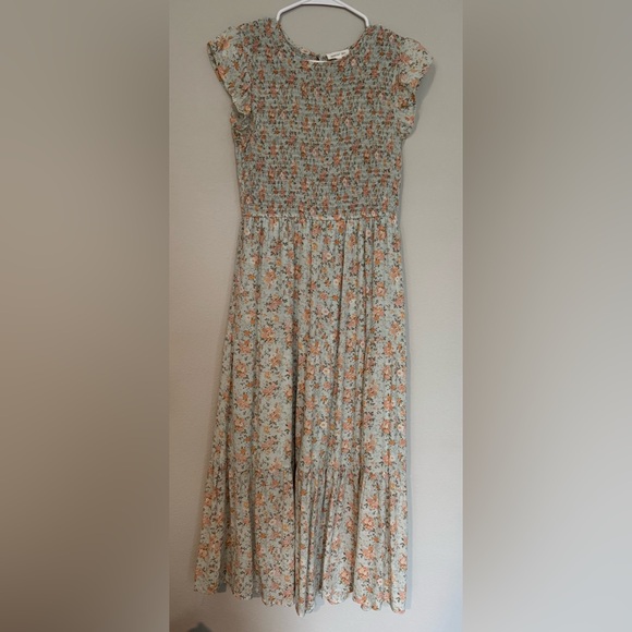 Floral Maxi Dress - Picture 2 of 10